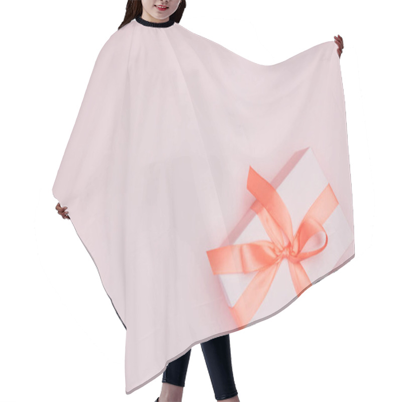 Personality  Top View Of Christmas Gift Box With Ribbon, Isolated On Pink Hair Cutting Cape