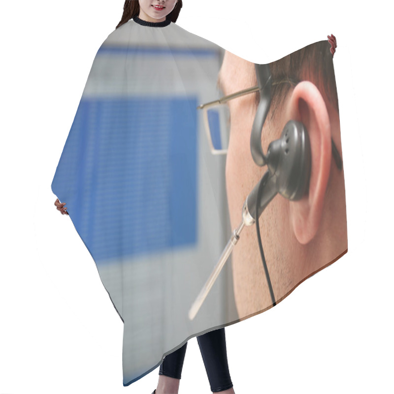 Personality  Unknown Analyst Hair Cutting Cape