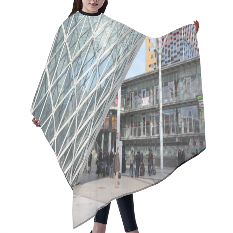 Personality  International Home Furnishing Design And Accessories Exhibition Hair Cutting Cape