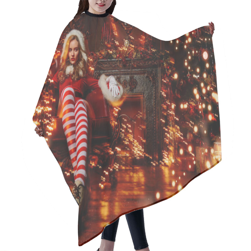 Personality  Santa Girl At Home Hair Cutting Cape