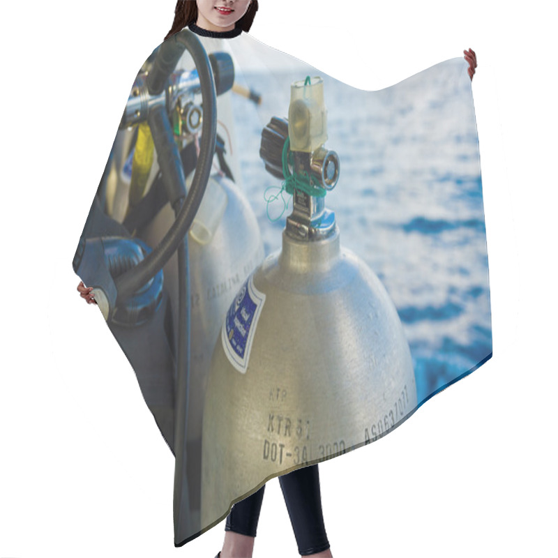 Personality  Set Of Diving Equipment On The Boat Hair Cutting Cape