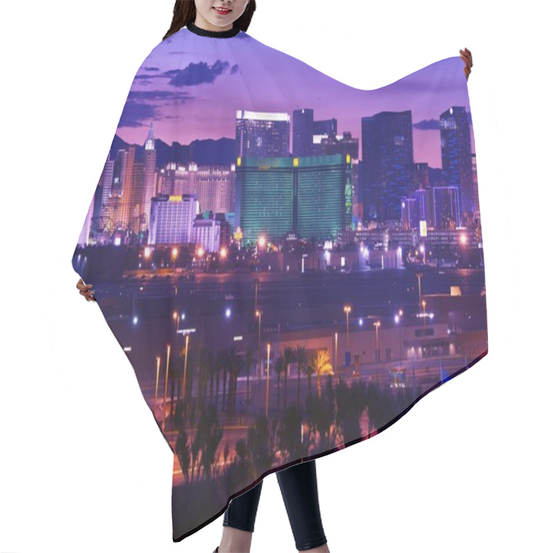 Personality  Las Vegas - Vages Strip Hair Cutting Cape