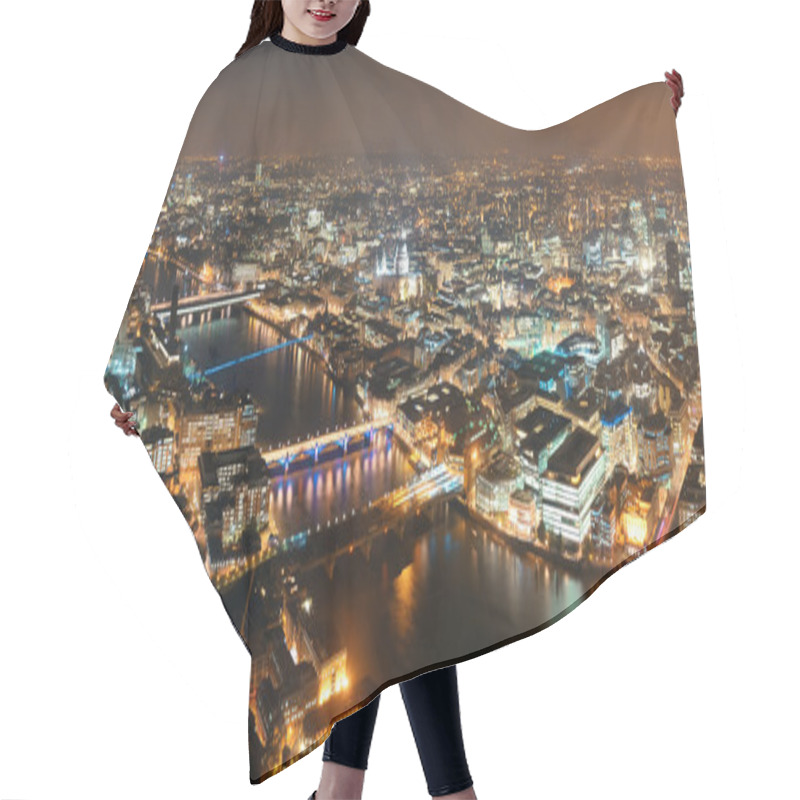 Personality  London Night Hair Cutting Cape