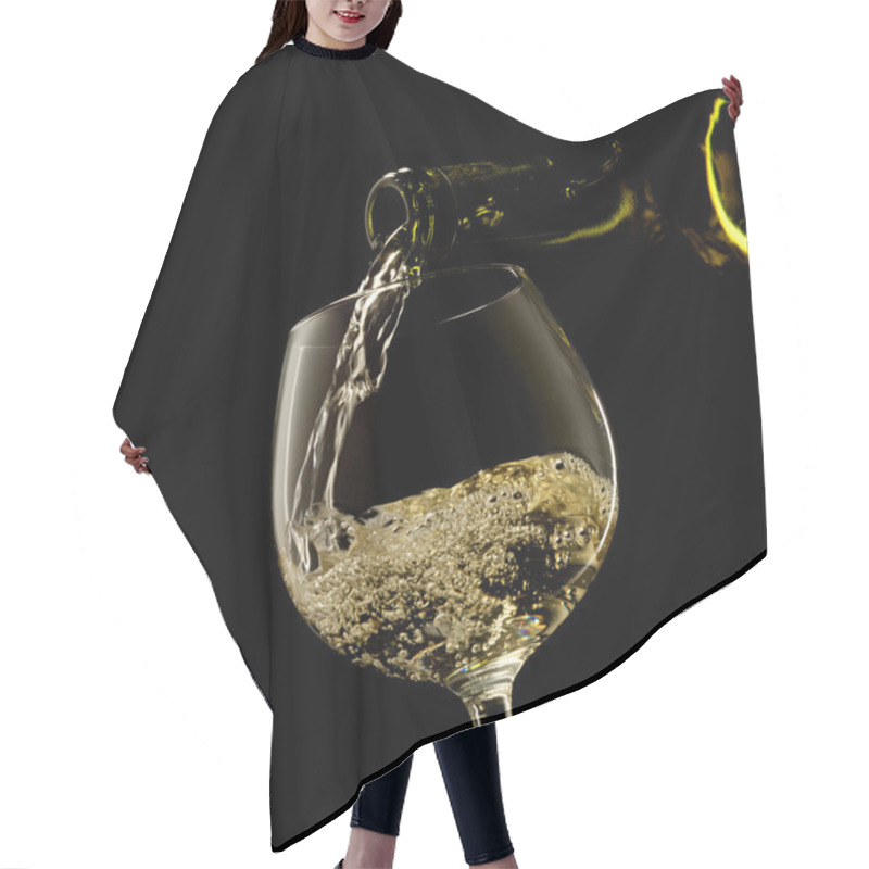 Personality  White Wine Ona A Black Background Hair Cutting Cape