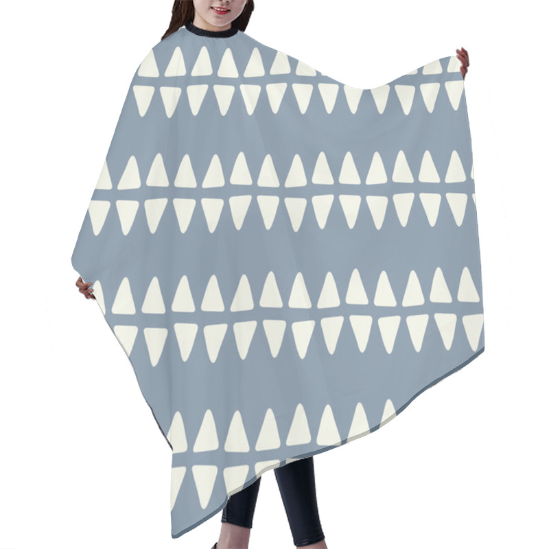 Personality  Vector Triangle Seamless Repeat Geometric Pattern In Grey And White. Hair Cutting Cape