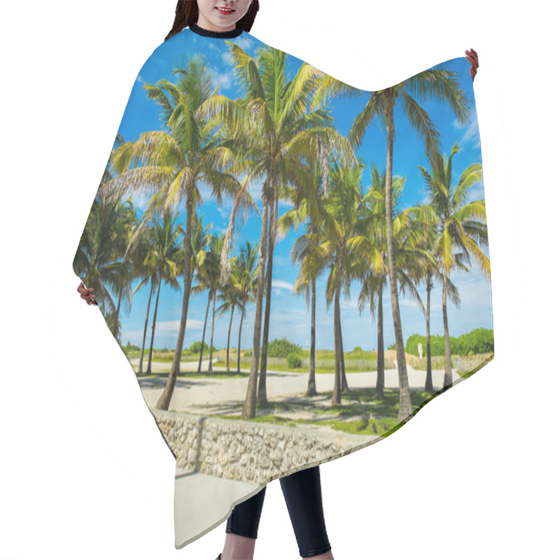 Personality  Miami Beach Hair Cutting Cape