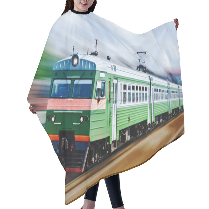 Personality  Fast Passanger Train Hair Cutting Cape