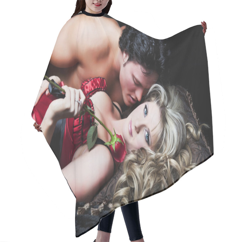 Personality  Young Lovers Hair Cutting Cape