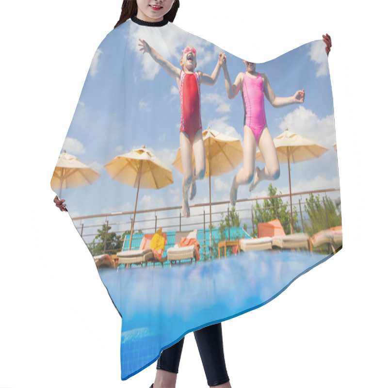 Personality  Play In Swimming Pool Hair Cutting Cape