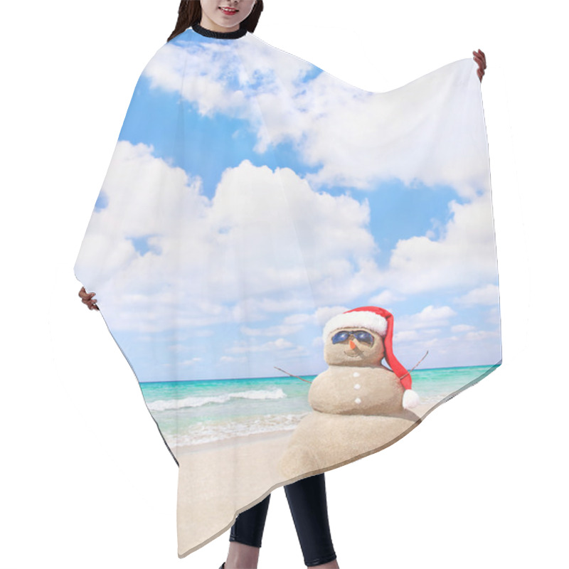 Personality  Smiling Sandy Snowman In Red Santa Hat On The Sea Beach Hair Cutting Cape