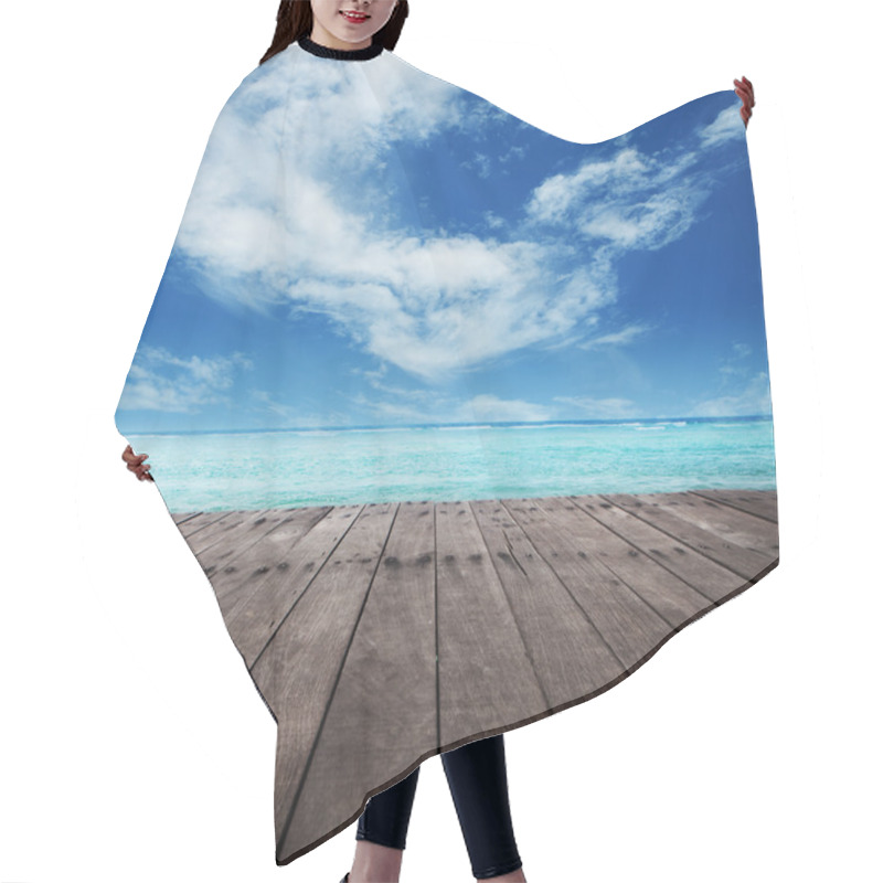 Personality  Platform Beside Sea Hair Cutting Cape