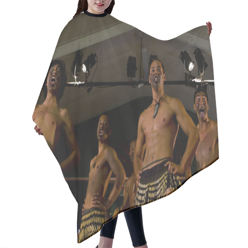 Personality  Maori Cultural Show Hair Cutting Cape