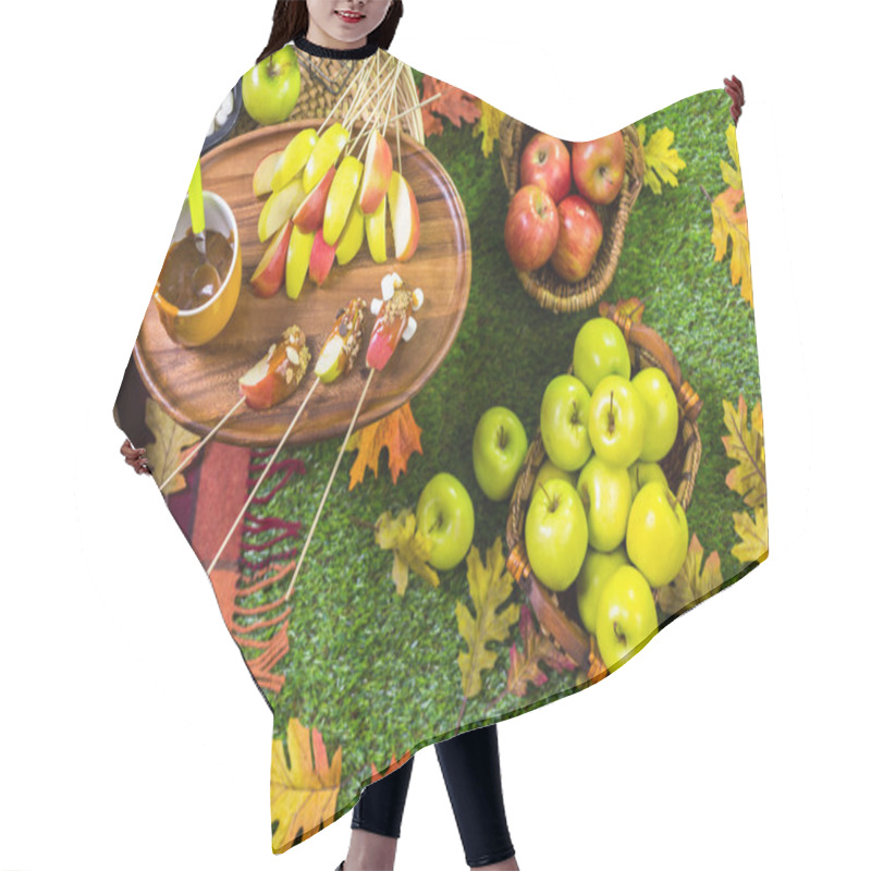 Personality  Fresh Caramel Apple Slices Hair Cutting Cape