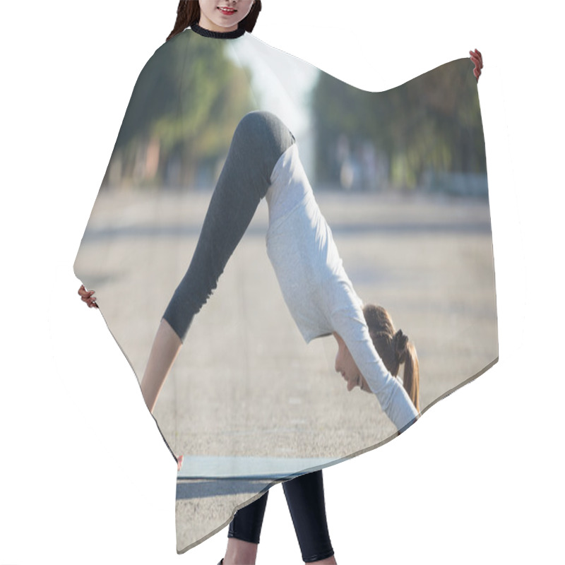 Personality  Street Yoga: Downward Facing Dog Pose Hair Cutting Cape