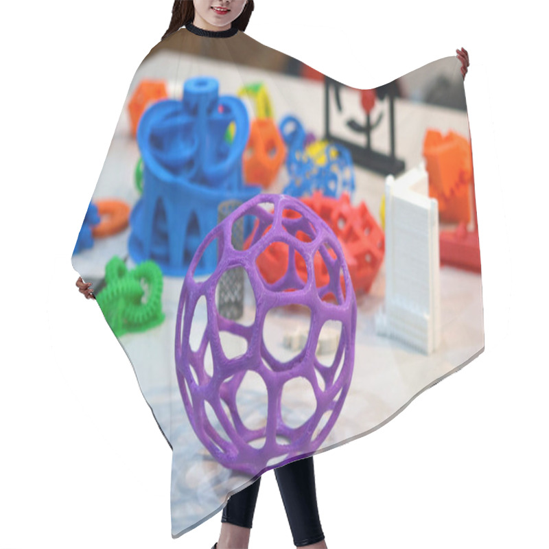 Personality  Shape Printed By 3d Printer Hair Cutting Cape