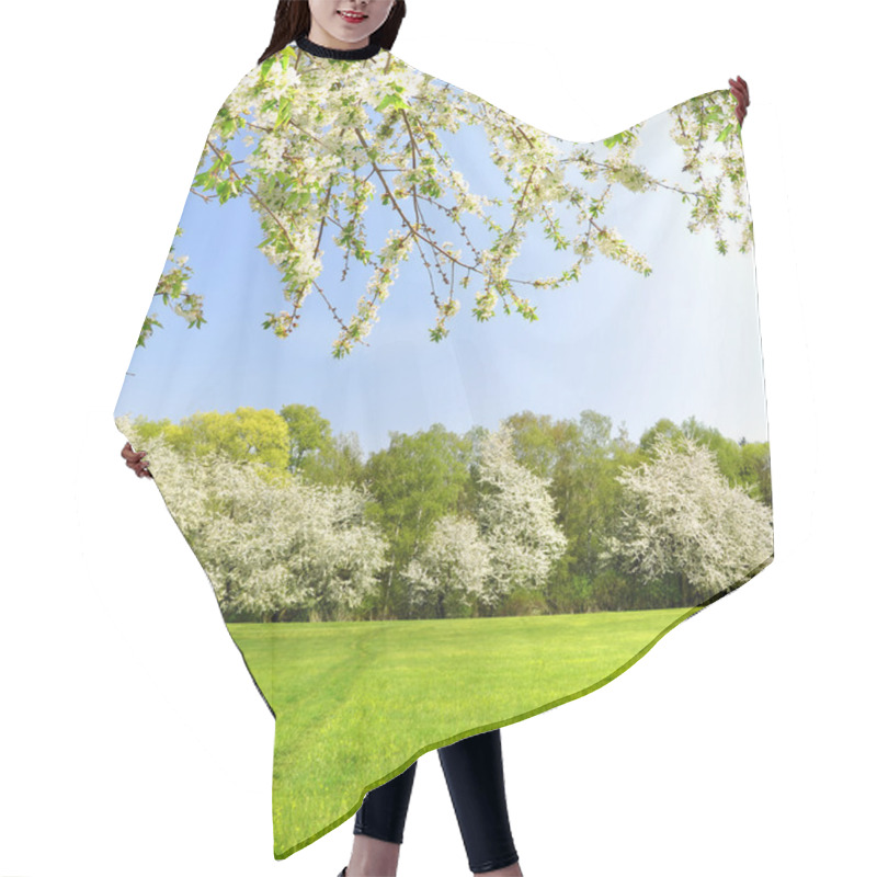 Personality  Spring Landscape Hair Cutting Cape