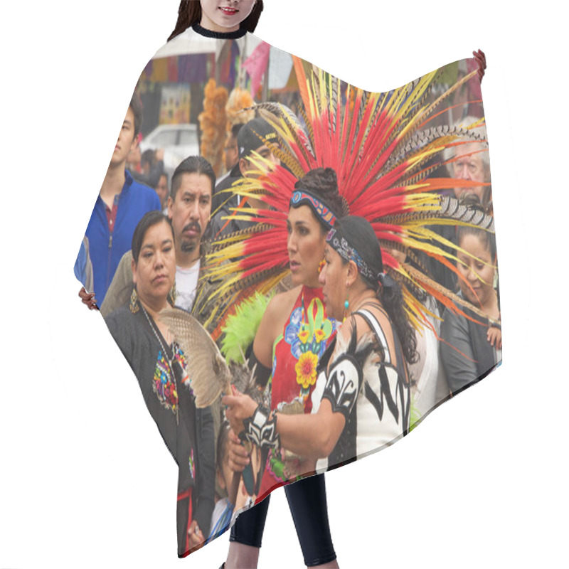 Personality  Fruitvale, CA - October 29, 2017: Unidentified Participants At The 29th Annual Dia De Los Muertos, Or Day Of The Dead Festival. This Is One Of The Most Popular Holidays Celebrated In Mexico. Hair Cutting Cape