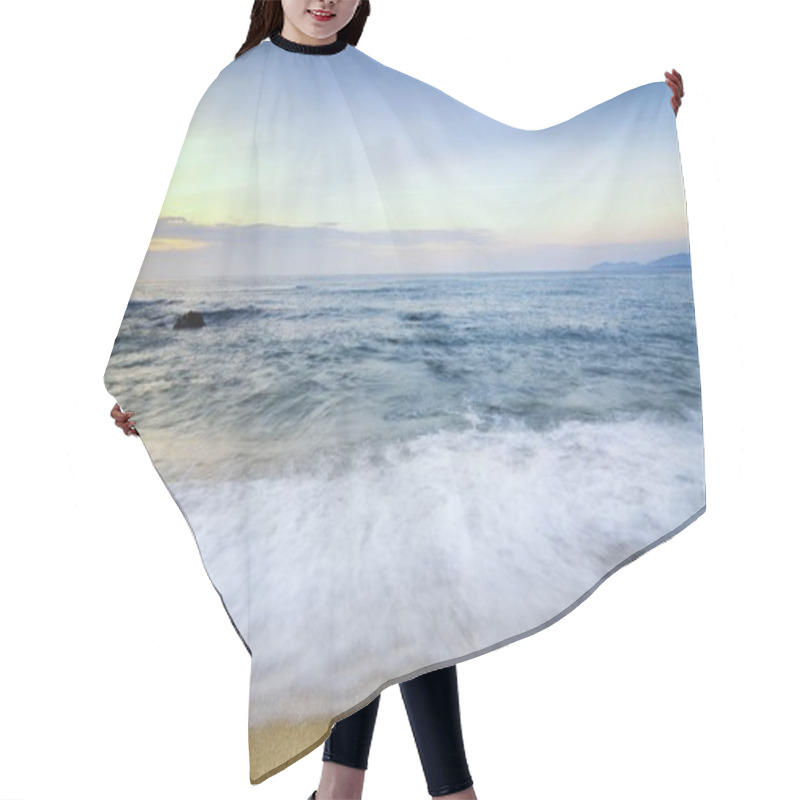 Personality  Beautiful Tropical Beach Sunrise Sea View. Soft Wave Hitting Sandy Beach Hair Cutting Cape