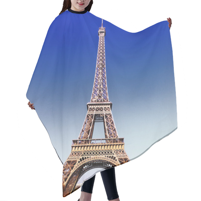 Personality  Eiffel Tower Hair Cutting Cape