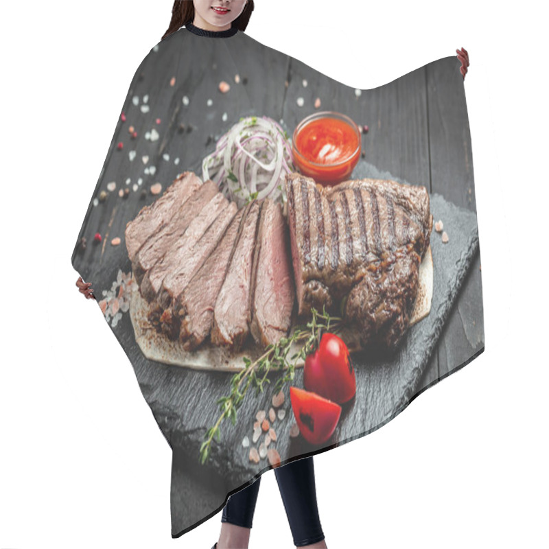 Personality  Grilled Ribeye Beef Steak. Dry Aged Barbecue Ribeye Steak On Wooden Background. Banner, Menu, Recipe Place For Text, Top View. Hair Cutting Cape