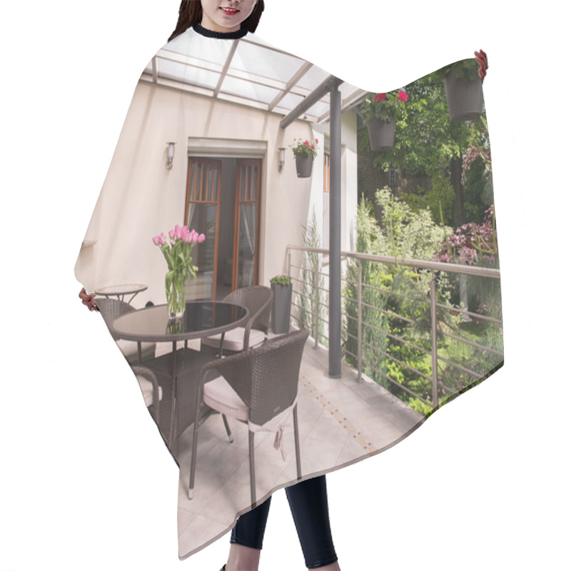 Personality  Beautiful Cozy Balcony Hair Cutting Cape