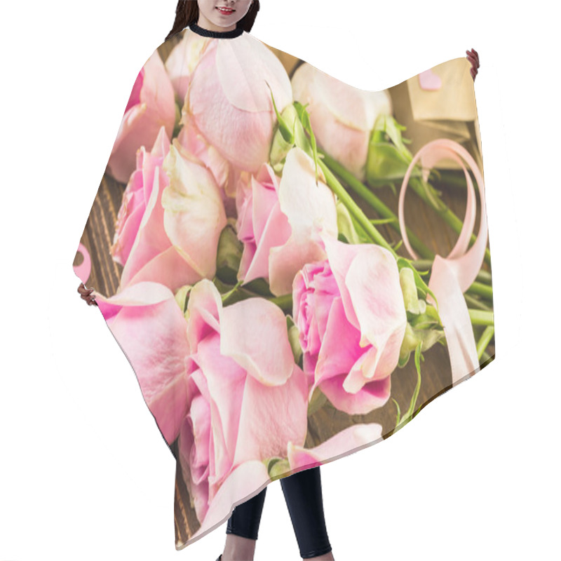 Personality  Beautiful Pink Roses Hair Cutting Cape