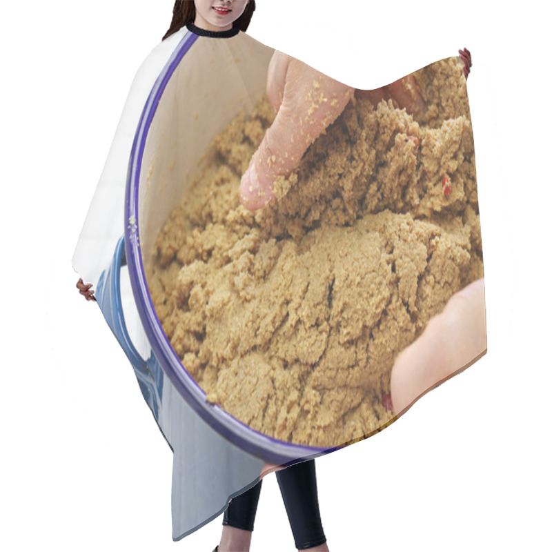 Personality  Maintenance Of Nukadoko(salted Rice Bran Bed For Pickles), Japanese Traditional Food Cooking Hair Cutting Cape