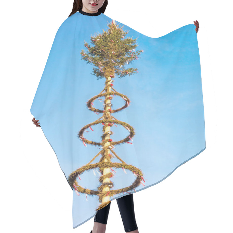 Personality  May Pole Top Hair Cutting Cape