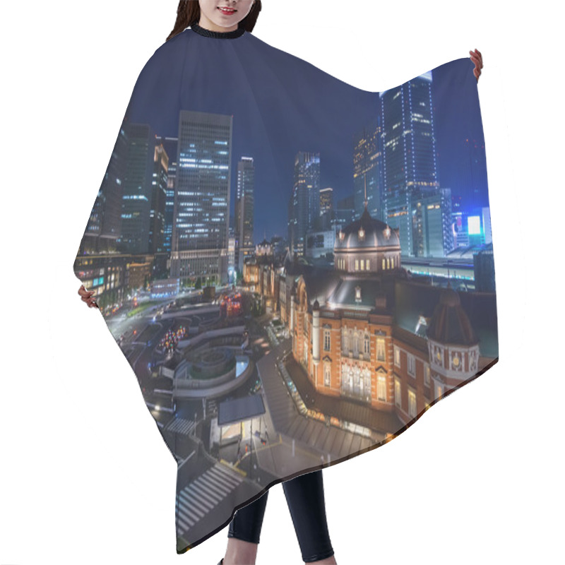 Personality  Night Scene Of Tokyo Station Hair Cutting Cape