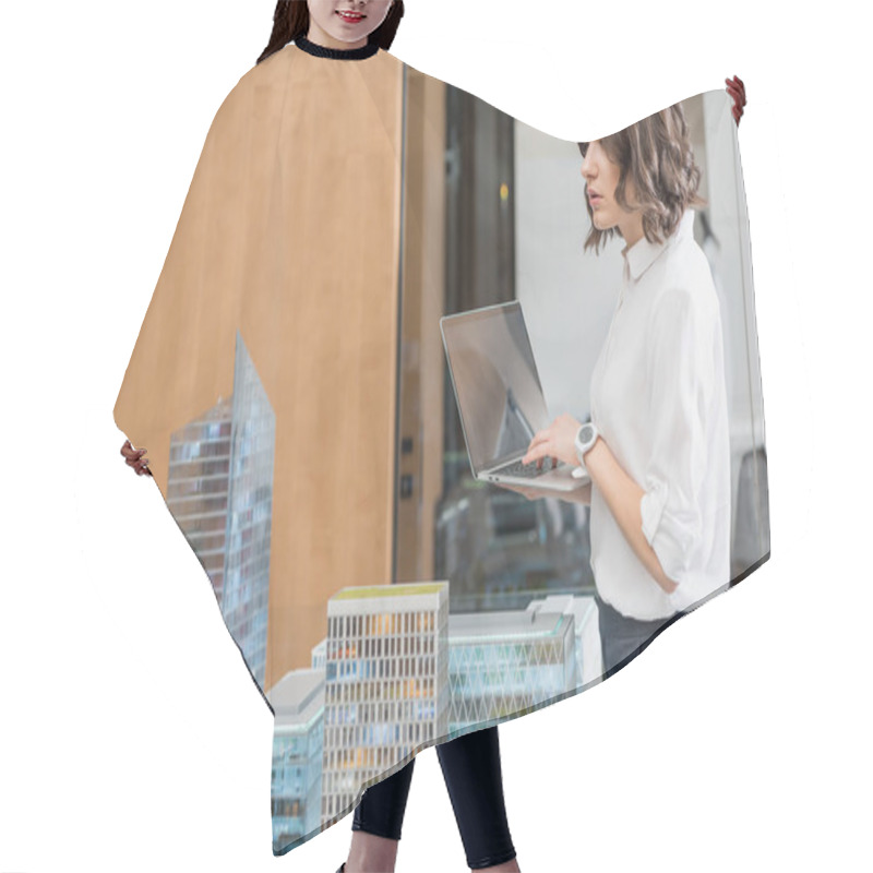 Personality  Beautiful Young Architect Using Laptop Near Building Models Hair Cutting Cape