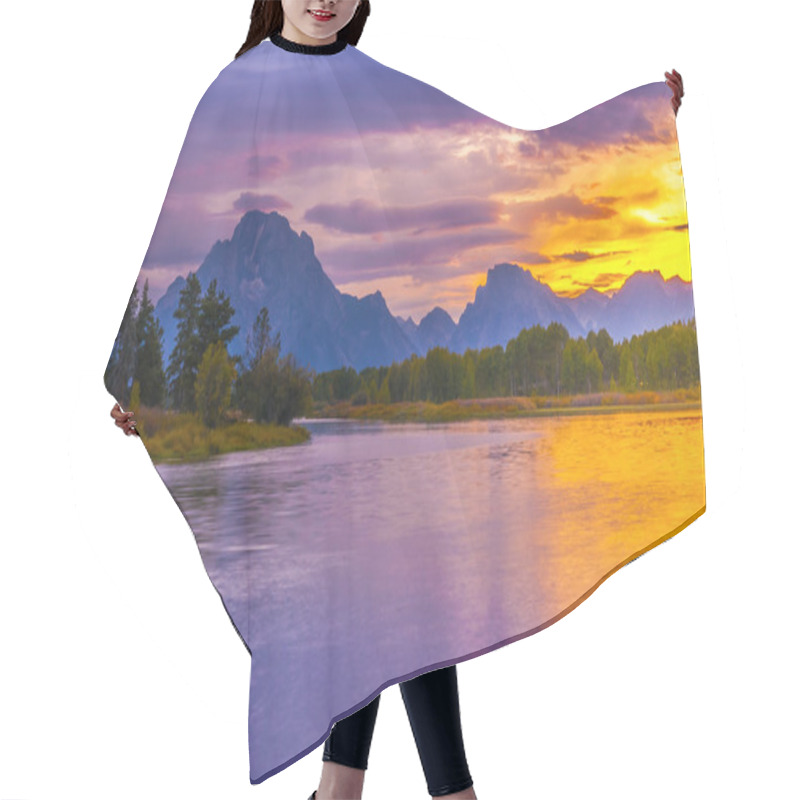 Personality  Beautiful Sunset At Grant Tetons Hair Cutting Cape