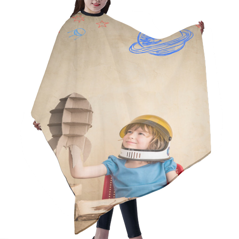 Personality  Child Playing With Cardboard Toy Rocket Hair Cutting Cape