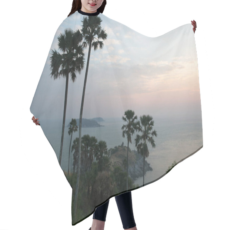 Personality  Sunrise Hair Cutting Cape