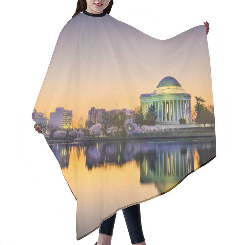 Personality  DC SKyline Hair Cutting Cape