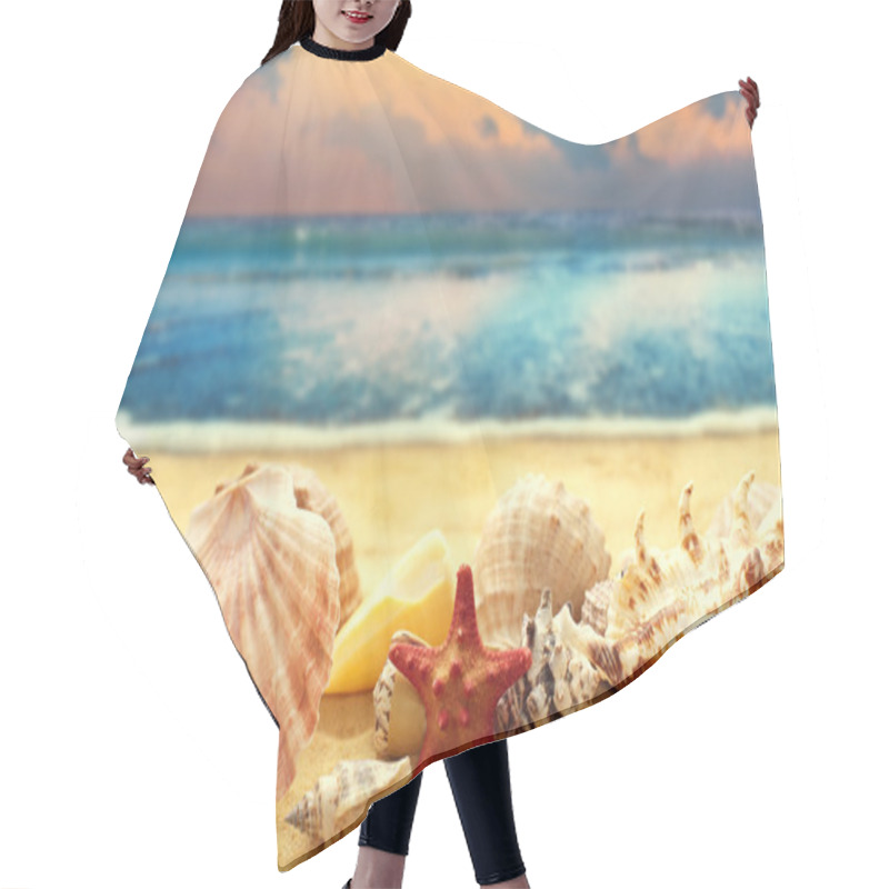 Personality  Seashells On The Sandy Beach Hair Cutting Cape