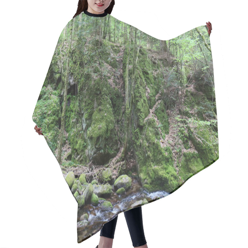 Personality  Flowing Waters Hair Cutting Cape