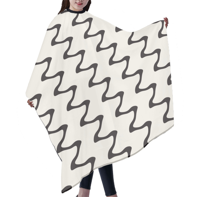 Personality  Hand Drawn ZigZag Diagonal Wavy Lines. Vector Seamless Black And White Pattern. Hair Cutting Cape