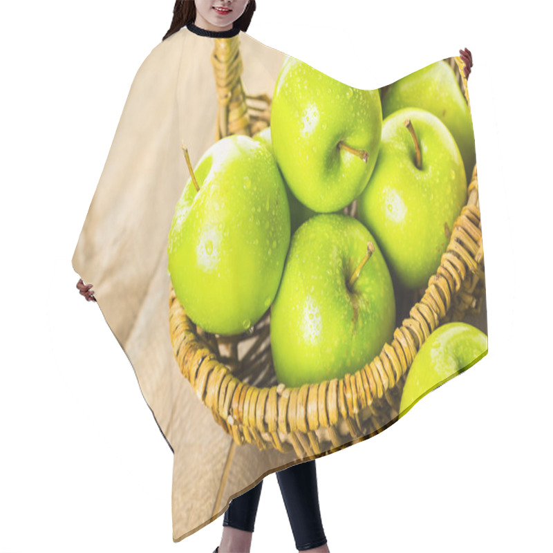 Personality  Organic Granny Smith Apples Hair Cutting Cape