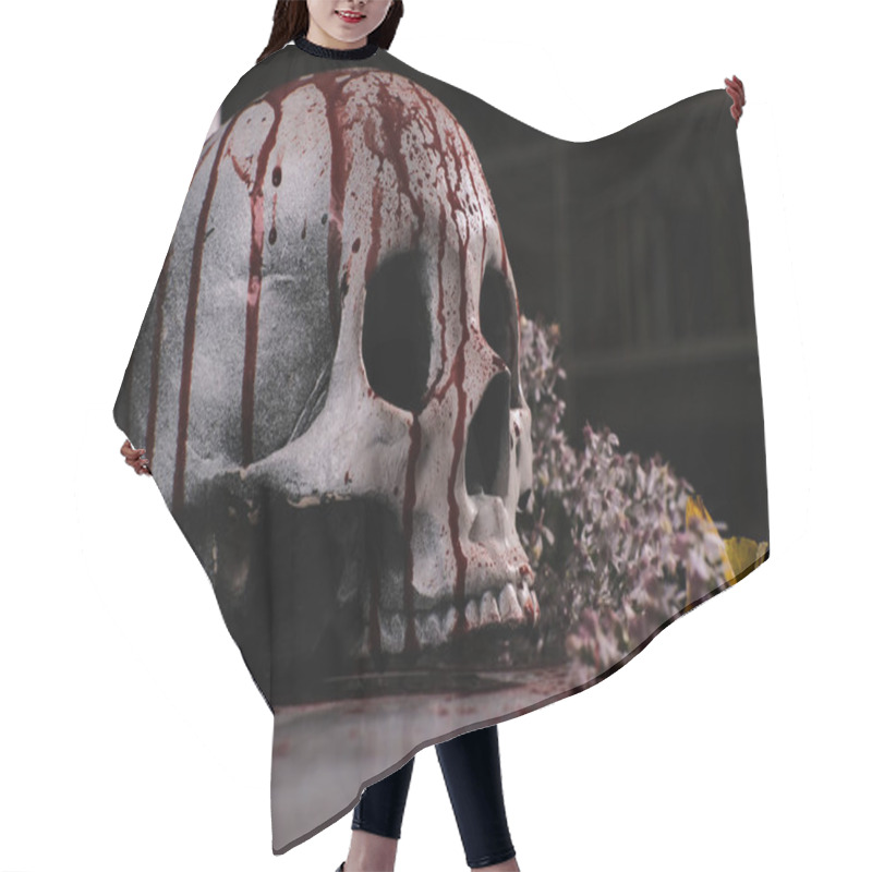 Personality  Bloody Fall Season Holiday Decoration Halloween Skull  Hair Cutting Cape