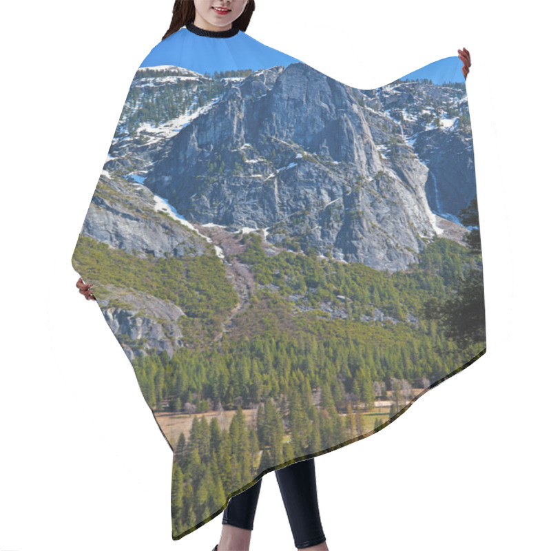 Personality  Yosemite National Park In California Hair Cutting Cape