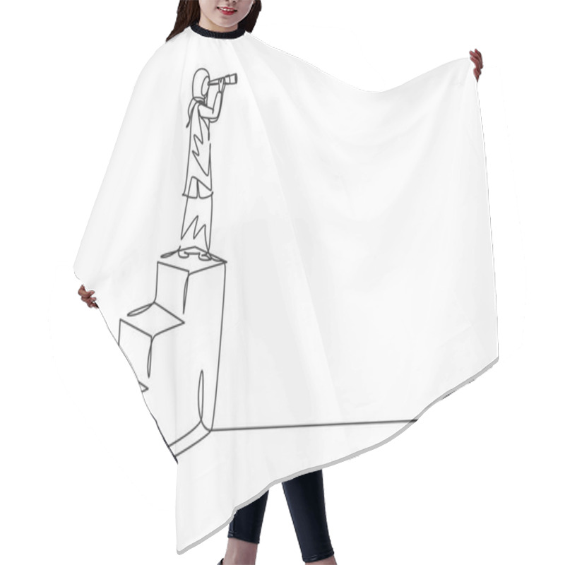 Personality  Single One Line Drawing Vision Concept In Business Of Arab Businesswoman And Telescope, Monocular. Symbol Leadership, Strategy, Mission, Objectives. Continuous Line Design Graphic Vector Illustration Hair Cutting Cape