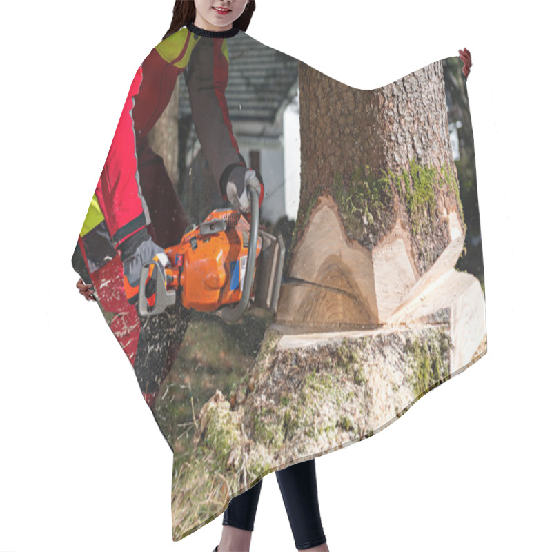 Personality  Lumberjack Cutting Tree In Forest Hair Cutting Cape