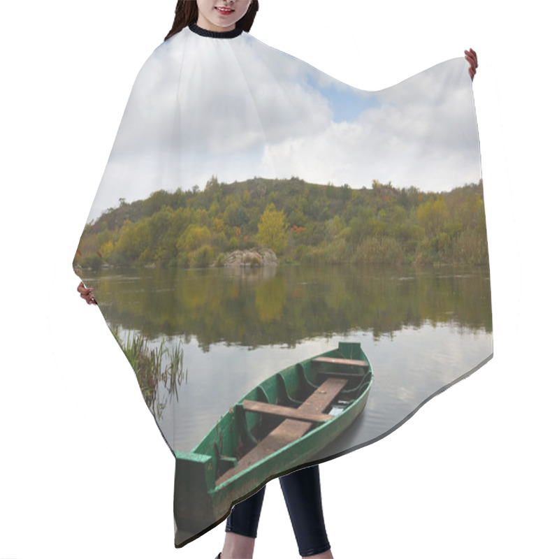 Personality  Boat On River Hair Cutting Cape