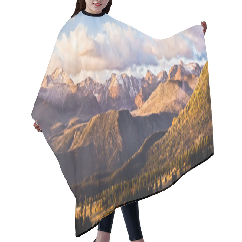 Personality  Clounds Over Long's Peak Hair Cutting Cape