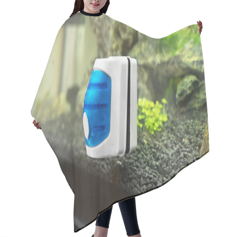 Personality  Close-up View Of Magnetic Aquarium Cleaner. Hair Cutting Cape