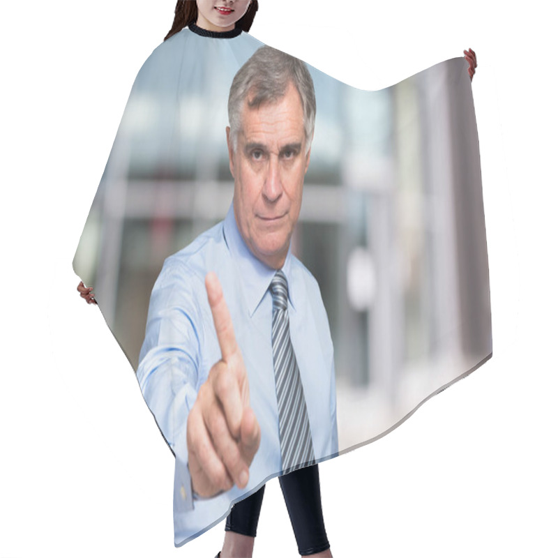 Personality  Businessman Showing No Sign Hair Cutting Cape