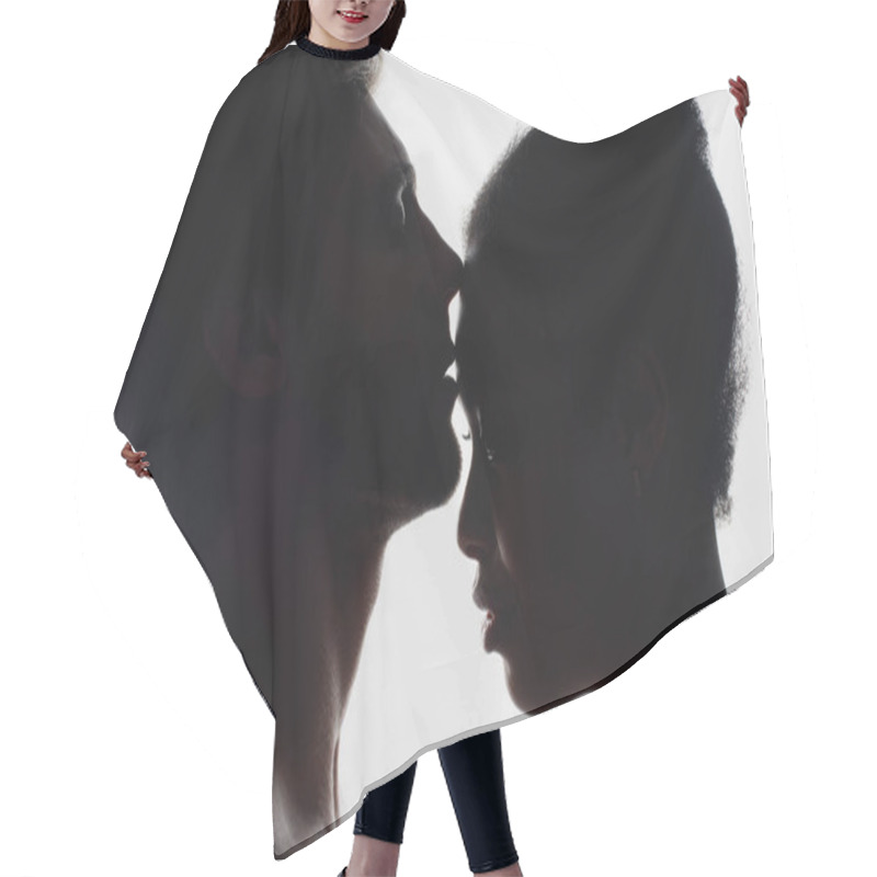 Personality  Side View Of Silhouettes Of Interracial Couple In Love Hair Cutting Cape