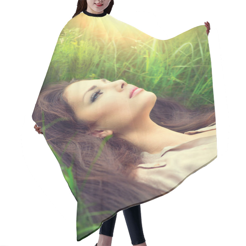 Personality  Woman Lying On  Field Hair Cutting Cape