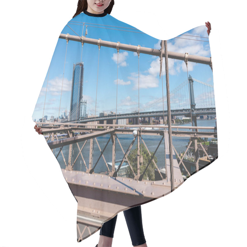 Personality  Urban Scene Of Manhattan From Brooklyn Bridge In New York, Usa Hair Cutting Cape