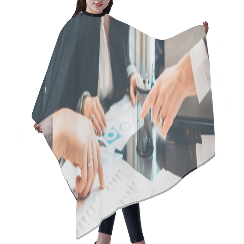 Personality  Teamwork Brainstorming Business Partners Graphs Hair Cutting Cape